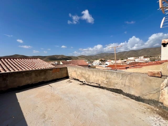 6 chambre Maison de Ville à vendre à Uleila del Campo - 50 000 € (Ref: 9356931)