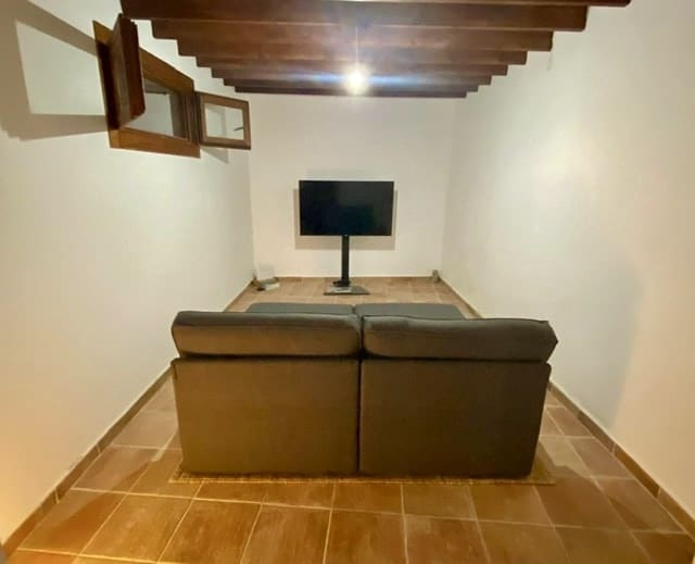 8 soveværelse Byhus til salg i Uleila del Campo - € 190.000 (Ref: 9357246)