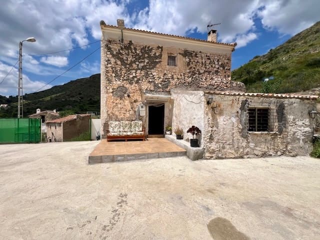 2 sypialnia Finka/Dom wiejski na sprzedaż w Lubrin - 105 000 € (Ref: 9379322)