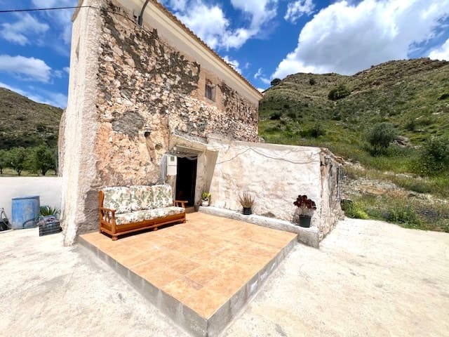 2 sypialnia Finka/Dom wiejski na sprzedaż w Lubrin - 105 000 € (Ref: 9379322)