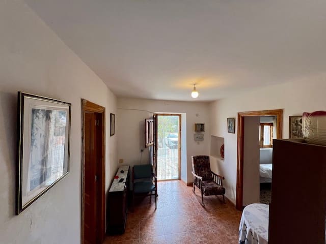 5 bedroom Finca/Country House for sale in Lubrin - € 140,000 (Ref: 9390757)