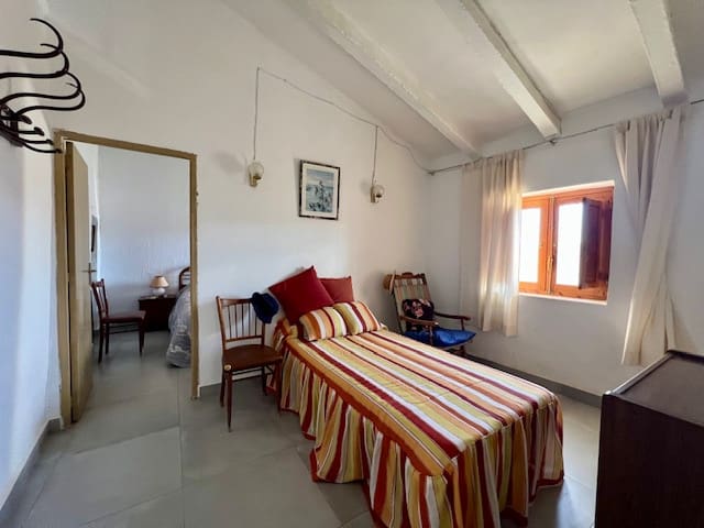 5 bedroom Finca/Country House for sale in Lubrin - € 140,000 (Ref: 9390757)