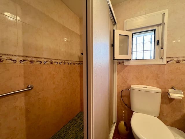 5 bedroom Finca/Country House for sale in Lubrin - € 140,000 (Ref: 9390757)