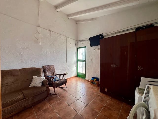 5 bedroom Finca/Country House for sale in Lubrin - € 140,000 (Ref: 9390757)