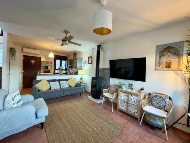 Casa de 3 habitaciones en Lubrín en venta - 149.500 € (Ref: 9562154)