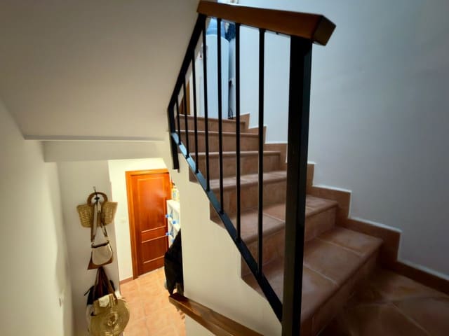 Casa de 3 habitaciones en Lubrín en venta - 149.500 € (Ref: 9562154)
