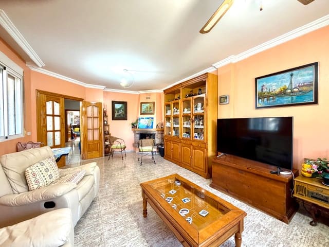 3 soveværelse Villa til salg i Huercal-Overa - € 240.000 (Ref: 9620670)