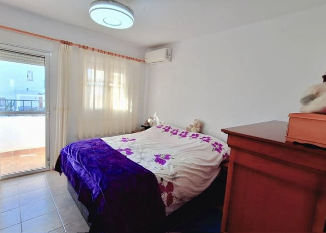 3 makuuhuone Huoneisto myytävänä paikassa Mojácar mukana uima-altaan - 23 990 € (Ref: 9626830)