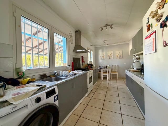 10 bedroom Finca/Country House for sale in Mojacar with pool - € 699,000 (Ref: 9681395)