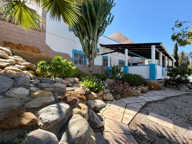 10 bedroom Finca/Country House for sale in Mojacar with pool - € 699,000 (Ref: 9681395)