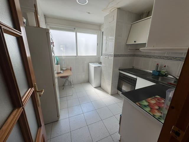 3 sypialnia Apartament na sprzedaż w Miasto Grenada - 258 000 € (Ref: 9681429)