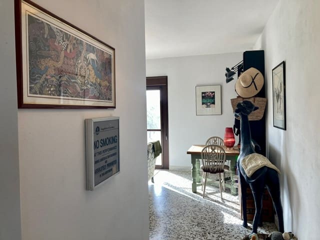 2 sovrum Finca/Hus på landet till salu i Uleila del Campo med pool - 268 000 € (Ref: 9787945)