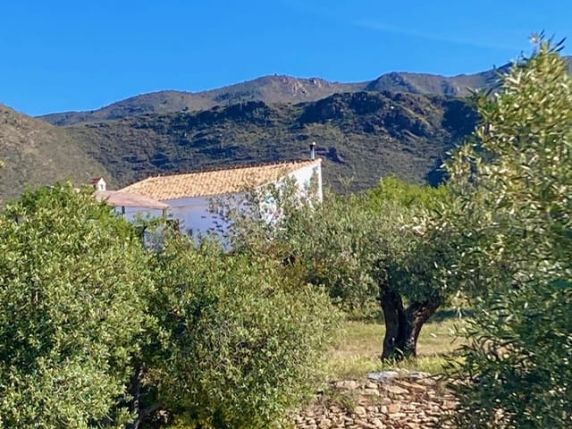 2 sovrum Finca/Hus på landet till salu i Uleila del Campo med pool - 268 000 € (Ref: 9787945)