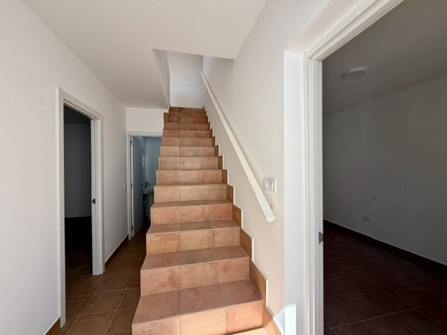 2 bedroom Townhouse for sale in Mojácar - € 115,000 (Ref: 9800833)