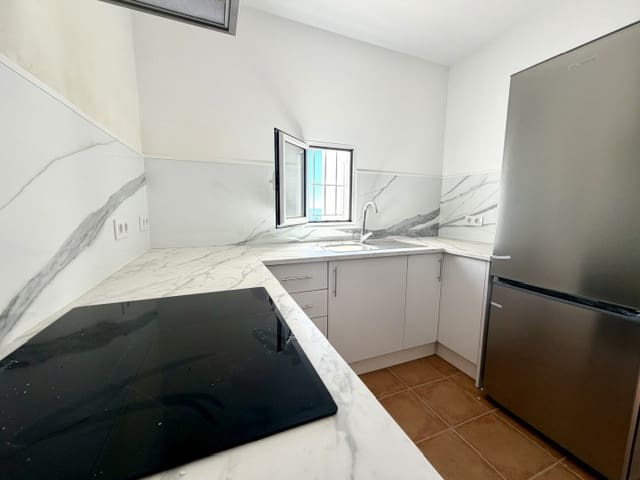 Casa de 2 habitaciones en Mojácar en venta - 115.000 € (Ref: 9800833)