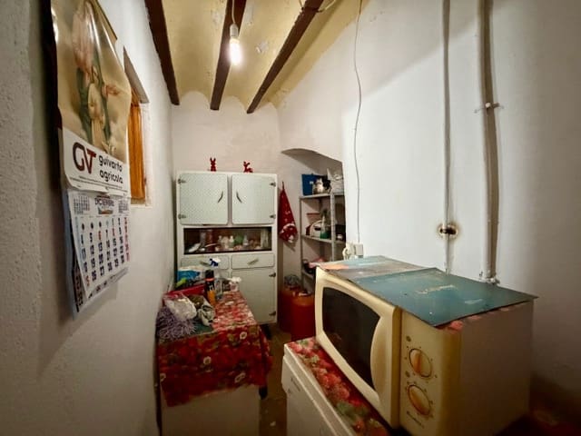 4 slaapkamer Finca/Landhuis te koop in Lubrin - € 85.000 (Ref: 9818459)