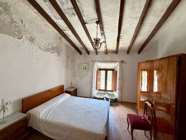 4 slaapkamer Finca/Landhuis te koop in Lubrin - € 85.000 (Ref: 9818459)