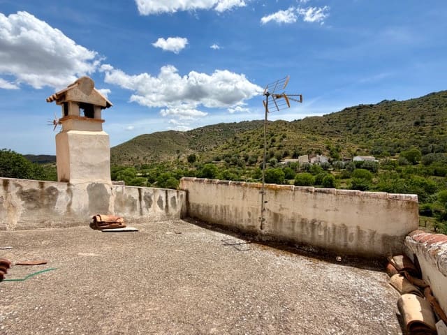 4 slaapkamer Finca/Landhuis te koop in Lubrin - € 85.000 (Ref: 9818459)