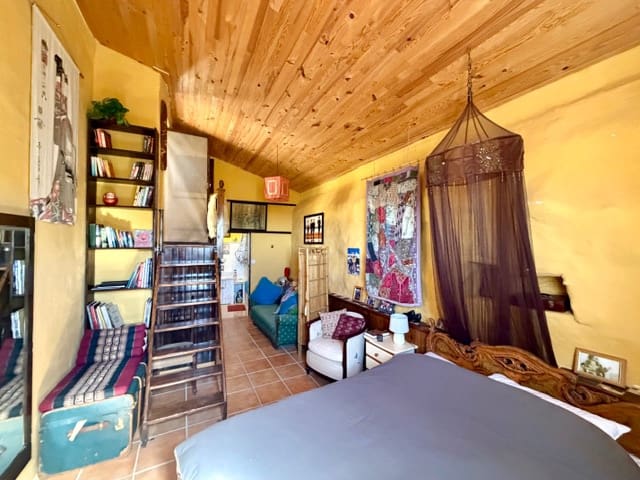 2 bedroom Finca/Country House for sale in Benizalon - € 119,000 (Ref: 9839945)