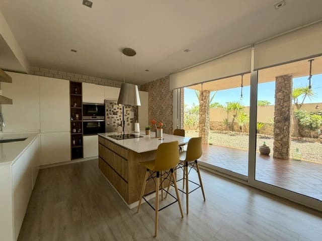 4 camera da letto Villa in vendita in Sorbas - 365.000 € (Rif: 9870371)