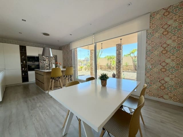 4 camera da letto Villa in vendita in Sorbas - 365.000 € (Rif: 9870371)