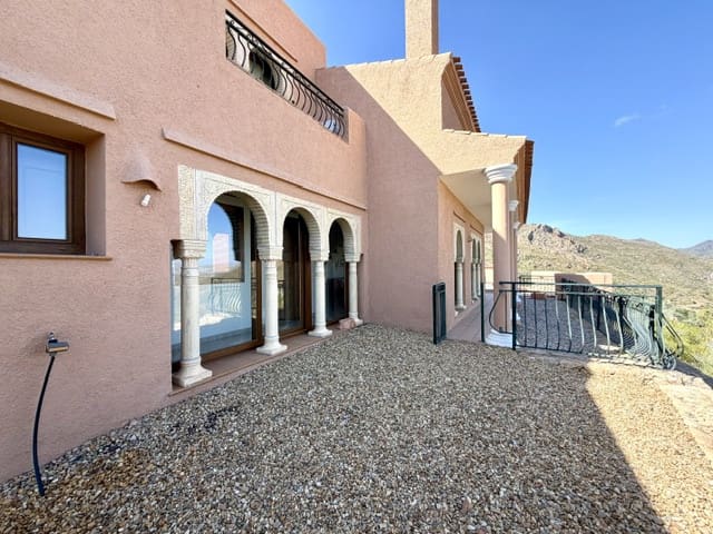 3 slaapkamer Villa te koop in Turre met zwembad - € 475.000 (Ref: 9906609)