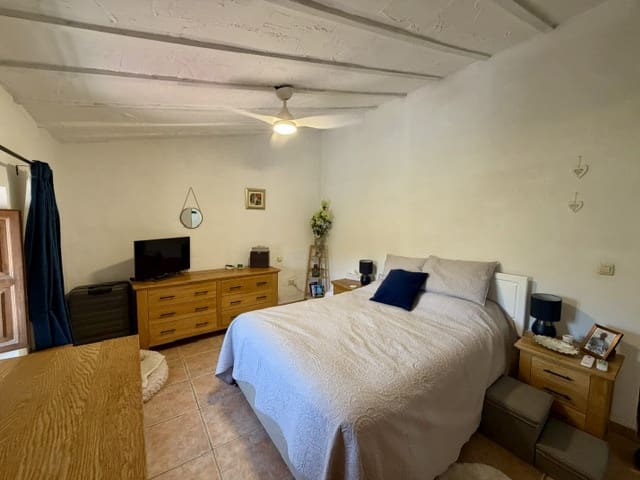 8 bedroom Commercial for sale in Lubrin with pool garage - € 580,000 (Ref: 9937421)