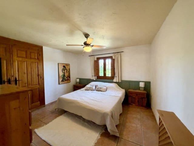 8 bedroom Commercial for sale in Lubrin with pool garage - € 580,000 (Ref: 9937421)