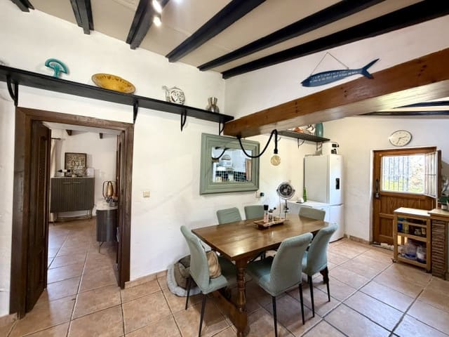 8 quarto Comercial para venda em Lubrín com piscina garagem - 580 000 € (Ref: 9937421)