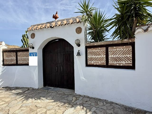 8 bedroom Commercial for sale in Lubrin with pool garage - € 580,000 (Ref: 9937421)
