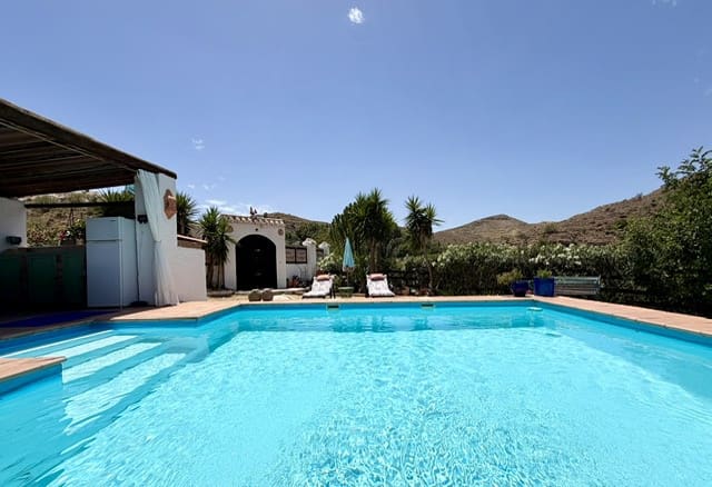 8 quarto Hotel para venda em Lubrin com piscina garagem - 580 000 € (Ref: 9937422)