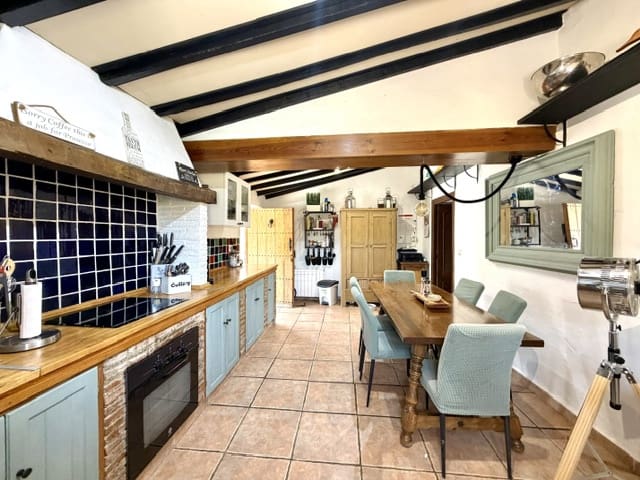 8 quarto Hotel para venda em Lubrin com piscina garagem - 580 000 € (Ref: 9937422)