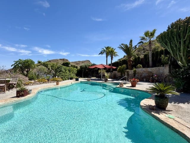 3 sypialnia Willa na sprzedaż w Mojacar z basenem garażem - 690 000 € (Ref: 9956500)