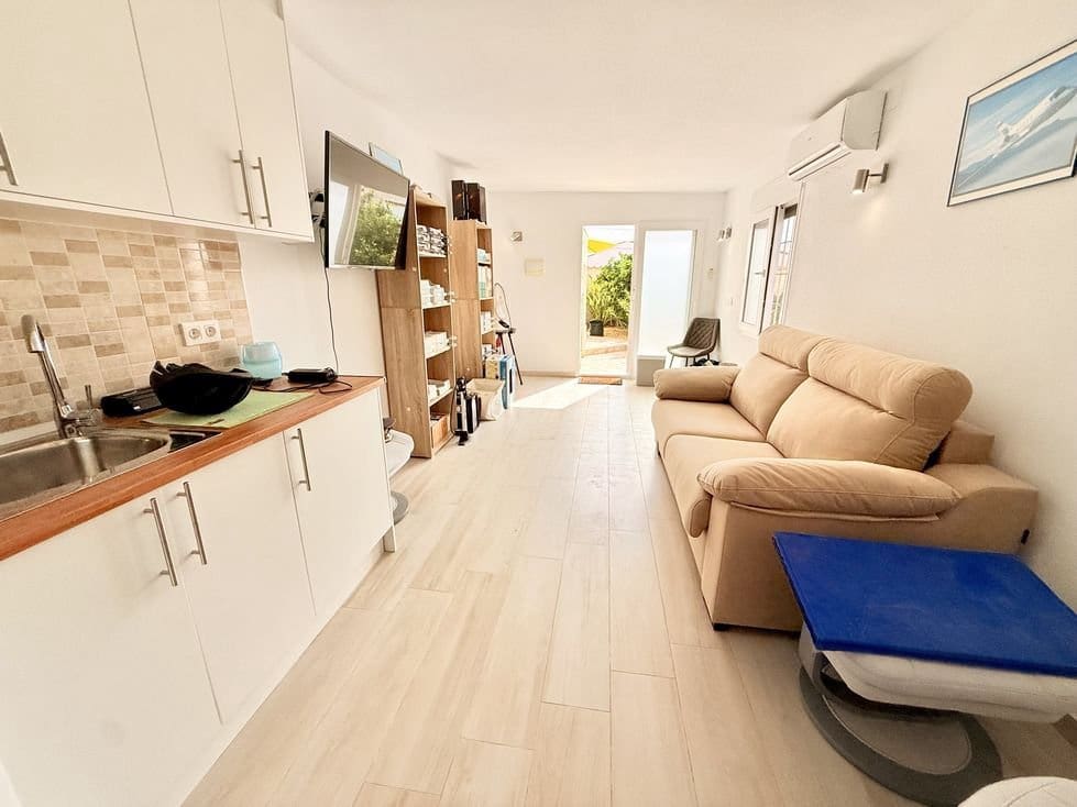 2 slaapkamer Halfvrijstaande villa te koop in Ciudad Quesada - € 175.000 (Ref: 10145213)