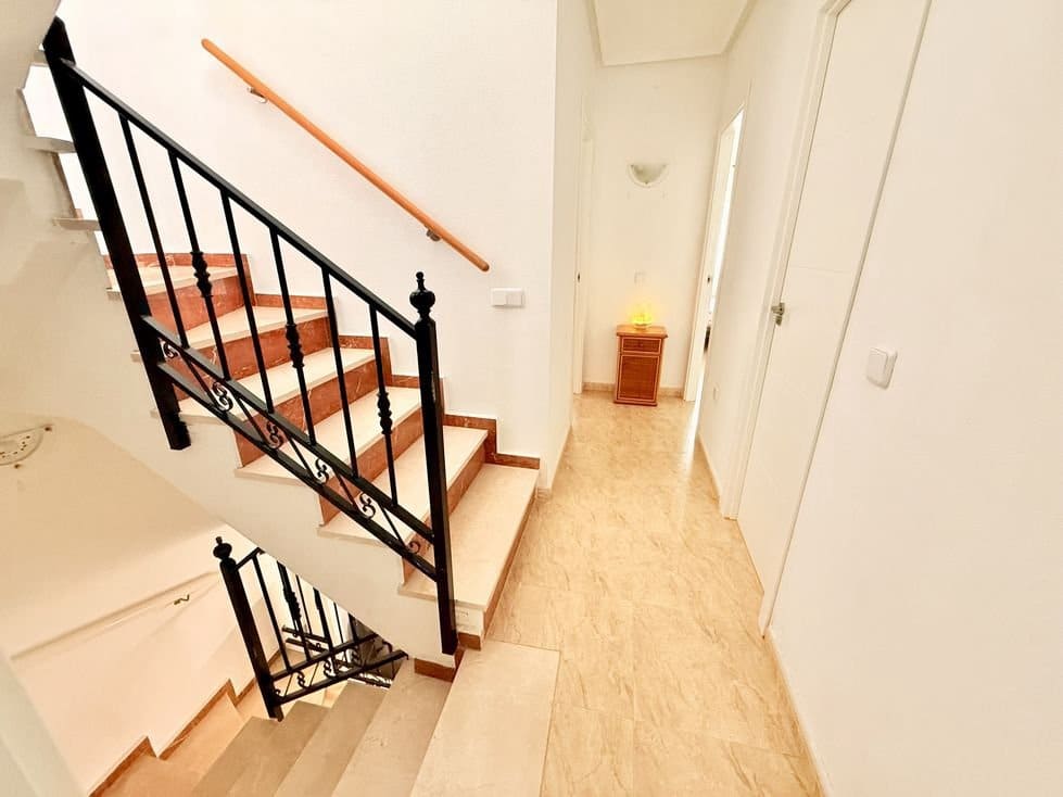 3 bedroom Townhouse for sale in San Bartolome with garage - € 139,950 (Ref: 10160114)