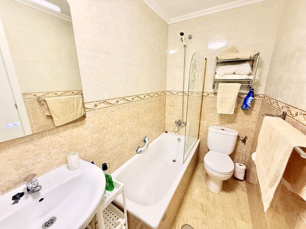 3 bedroom Townhouse for sale in San Bartolome with garage - € 139,950 (Ref: 10160114)