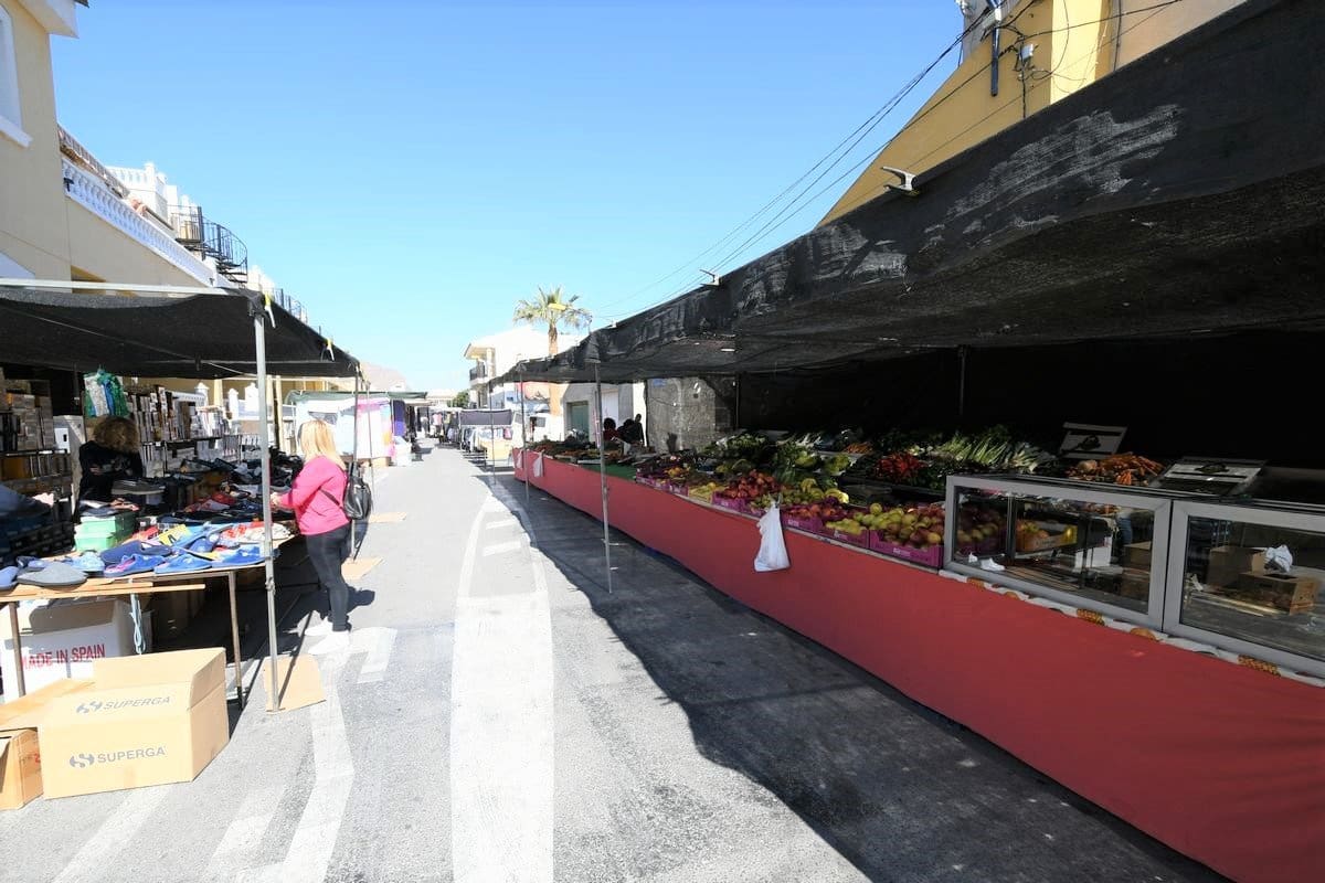 3 bedroom Townhouse for sale in San Bartolome with garage - € 139,950 (Ref: 10160114)
