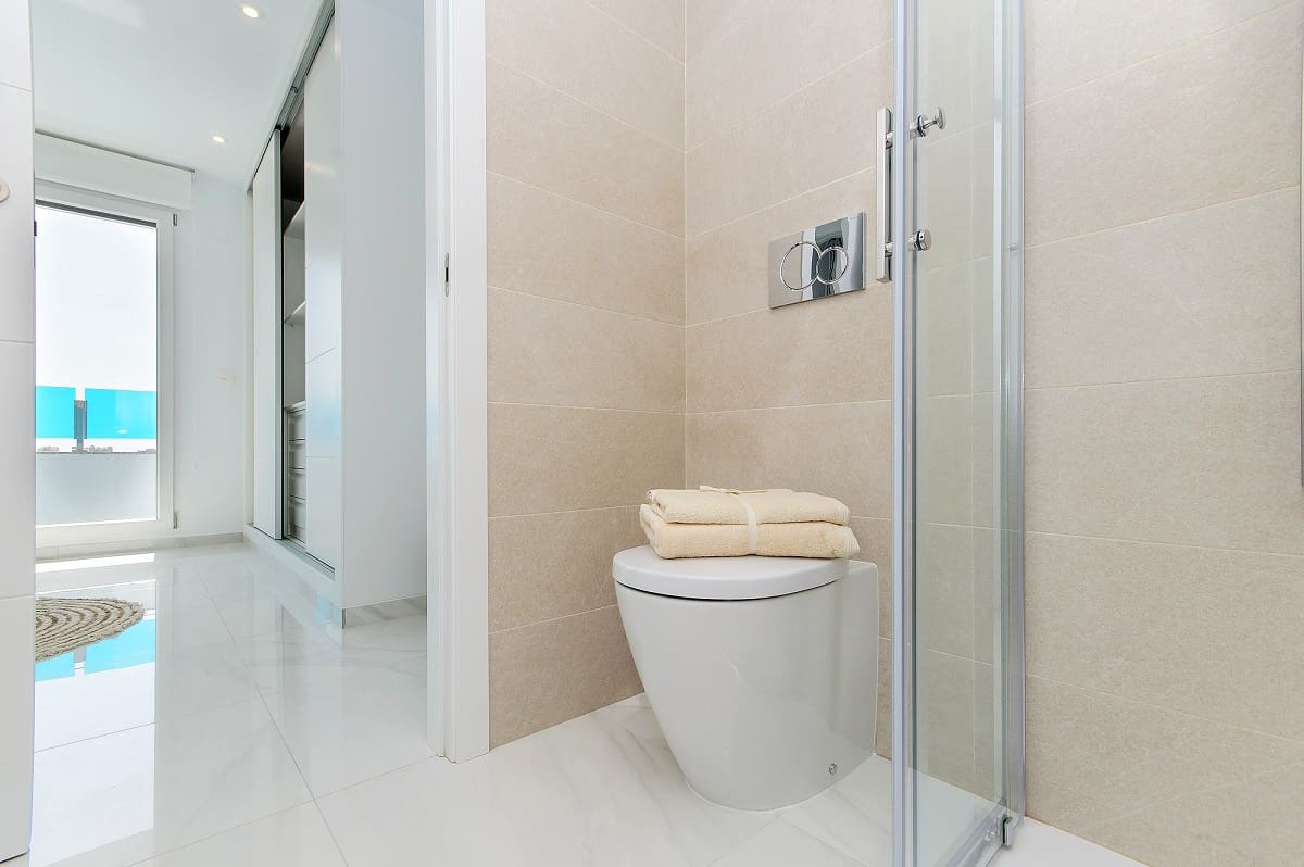 3 soveværelse Semi-Rækkehus til salg i Torrevieja med garage - € 269.000 (Ref: 6148200)