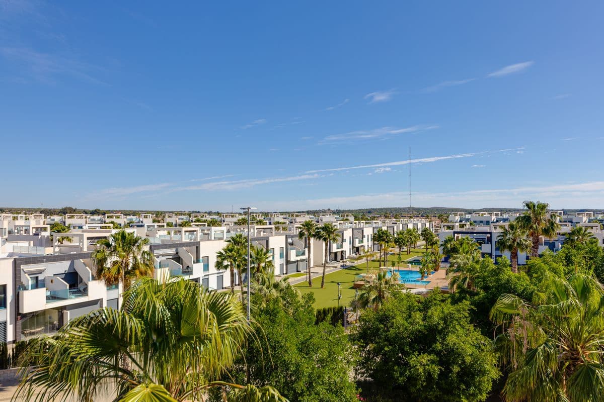 2 Zimmer Apartment zu verkaufen in Guardamar del Segura mit Garage - 218.000 € (Ref: 7700081)