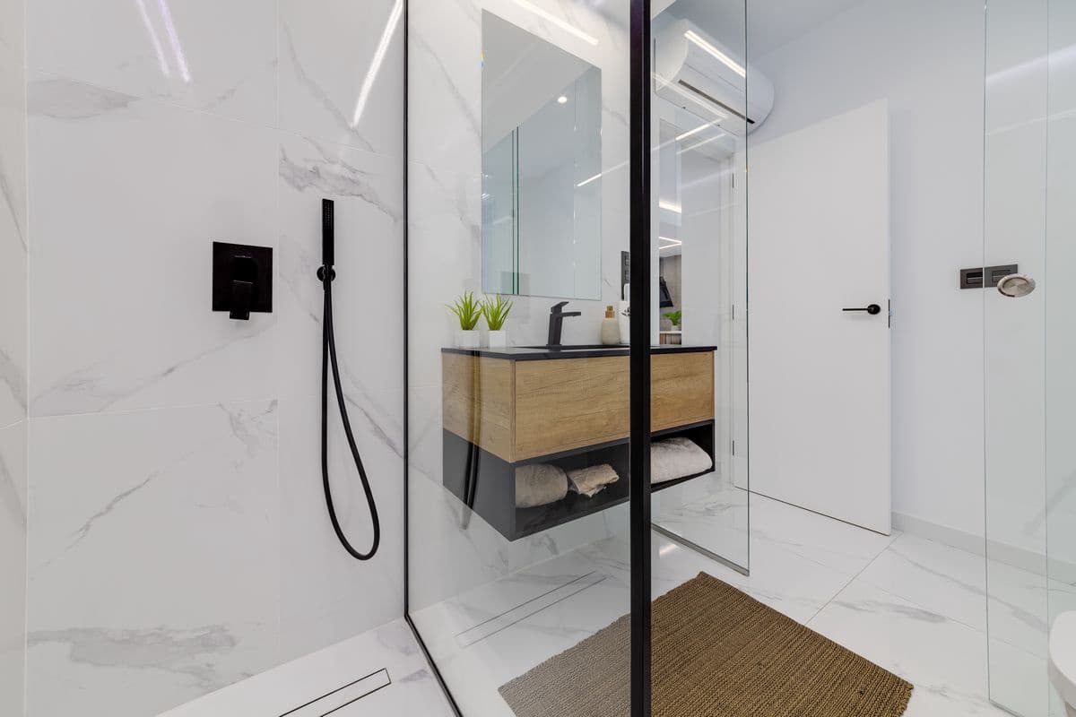 2 Zimmer Apartment zu verkaufen in Guardamar del Segura mit Garage - 218.000 € (Ref: 7700081)