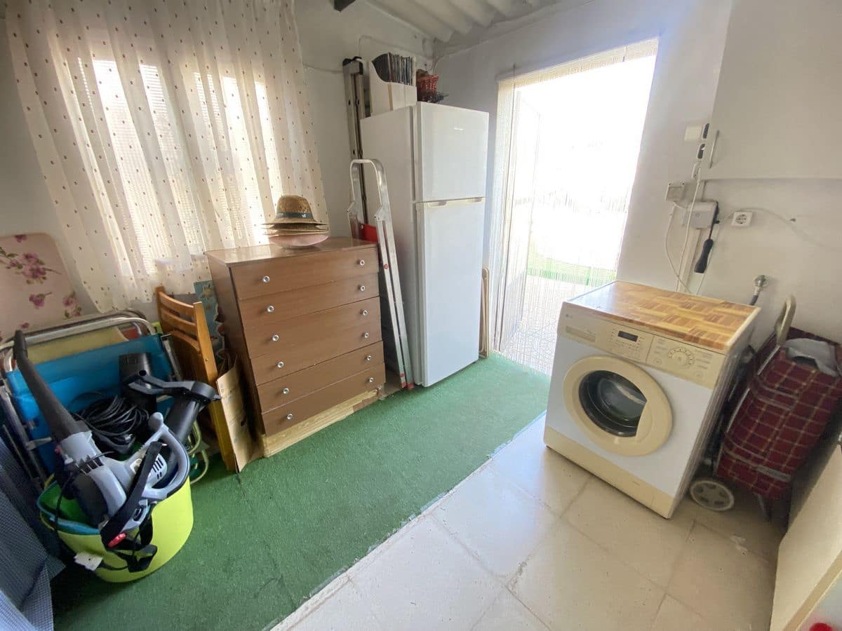 3 soveværelse Finca/Landehus til salg i Algorfa med swimmingpool garage - € 259.950 (Ref: 8788688)