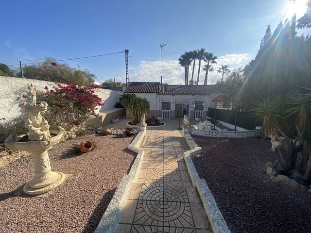 3 soveværelse Finca/Landehus til salg i Algorfa med swimmingpool garage - € 259.950 (Ref: 8788688)