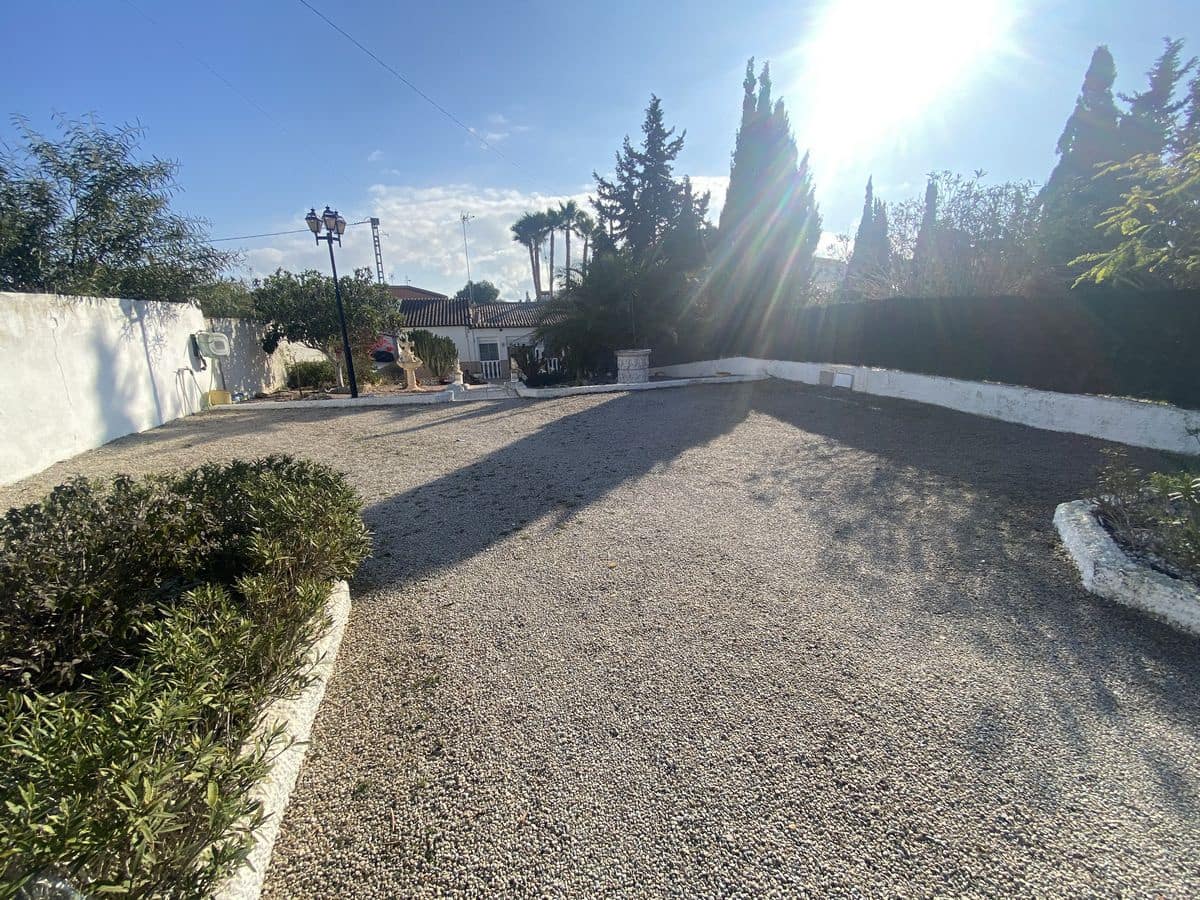 3 soveværelse Finca/Landehus til salg i Algorfa med swimmingpool garage - € 259.950 (Ref: 8788688)