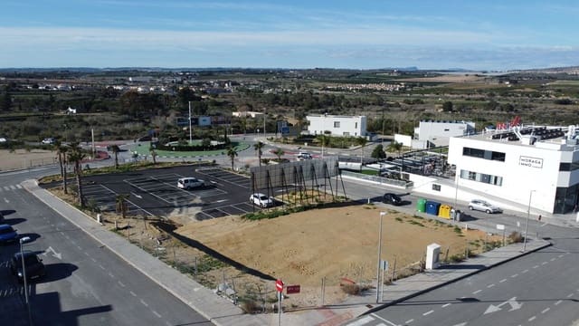 3 sypialnia Apartament na sprzedaż w Benijófar z basenem garażem - 319 900 € (Ref: 8917336)