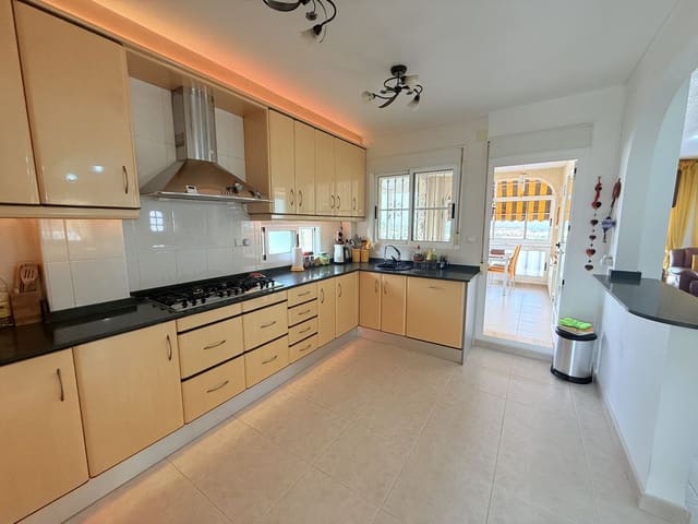 4 Zimmer Villa zu verkaufen in Benimar, Benijófar mit Pool Garage - 595.950 € (Ref: 9194910)