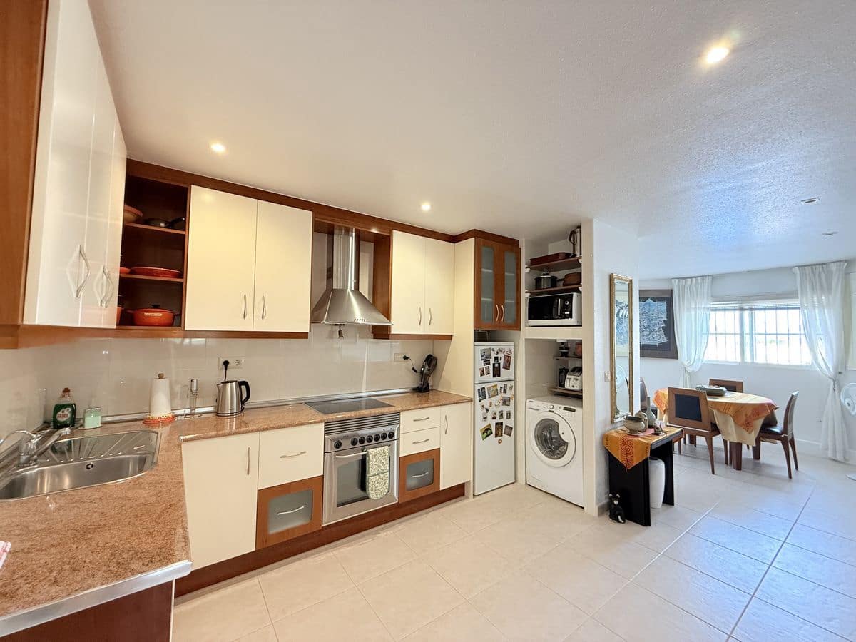 4 soverom Villa til salgs i Benimar med svømmebasseng garasje - € 595 950 (Ref: 9194910)