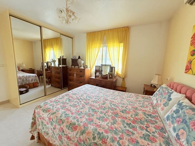 4 Zimmer Villa zu verkaufen in Benimar, Benijófar mit Pool Garage - 595.950 € (Ref: 9194910)