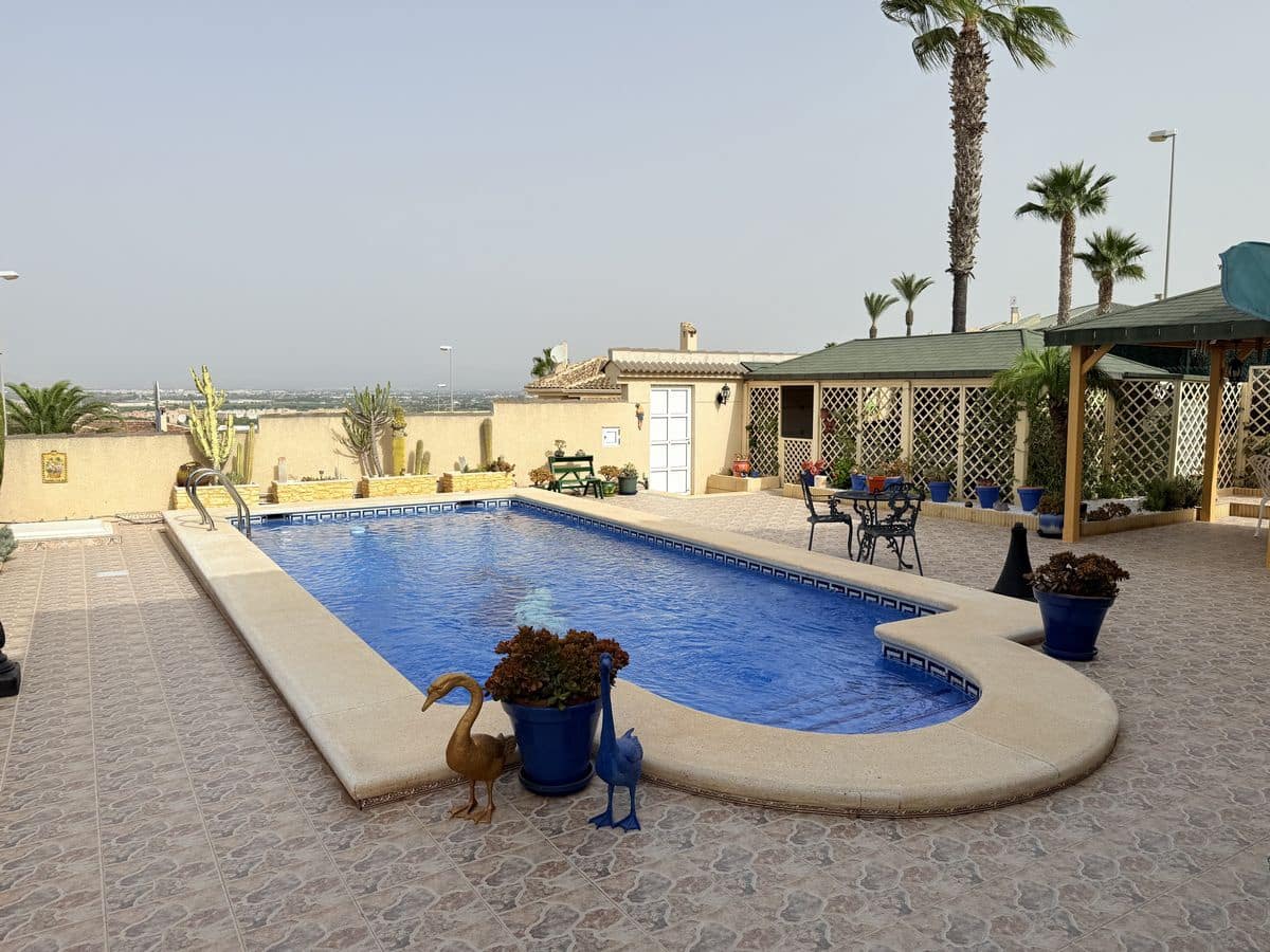 4 soverom Villa til salgs i Benimar med svømmebasseng garasje - € 595 950 (Ref: 9194910)