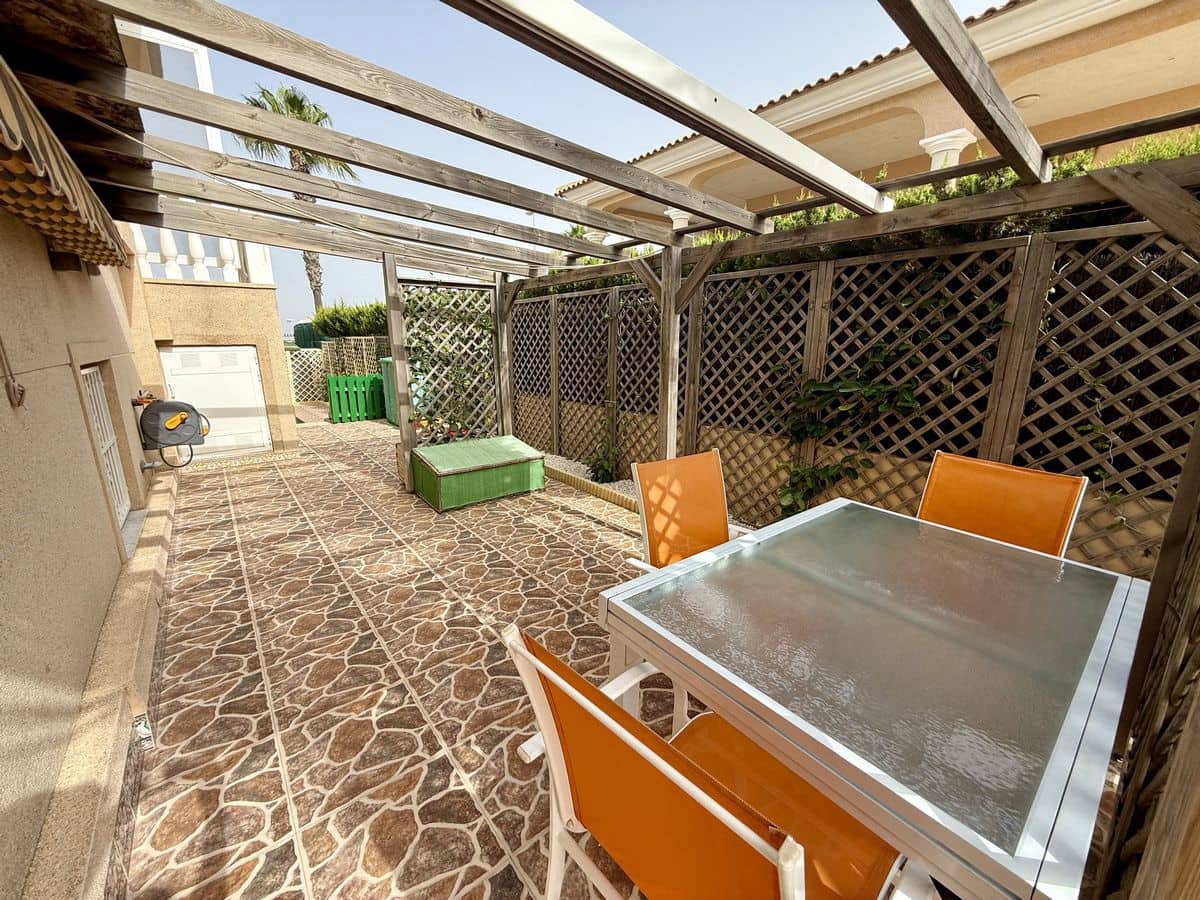 4 soverom Villa til salgs i Benimar med svømmebasseng garasje - € 595 950 (Ref: 9194910)