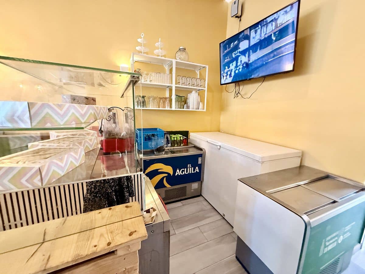 Commercial for sale in Benijofar with garage - € 80,000 (Ref: 9614467)